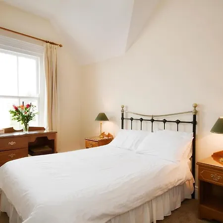 Bed and breakfast Linden Hall Townhouse